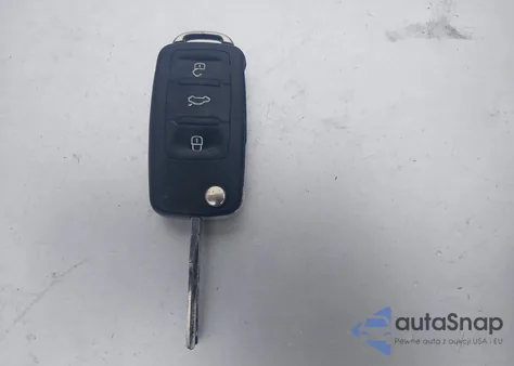 2017 Volkswagen Jetta 1.4T S z USA, uszkodzony, nr VIN 3VW2B7AJ4HM391758